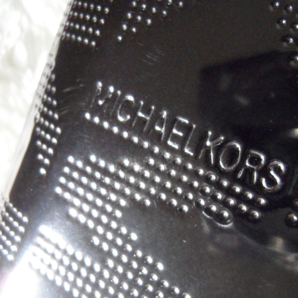 Patent Studded Wallet Multifunction - Picture 5 of 8